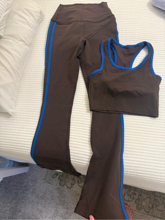 Splits59 Other - Women’s Brown & Blue Splits 59 Crop Tank and Leggings Set